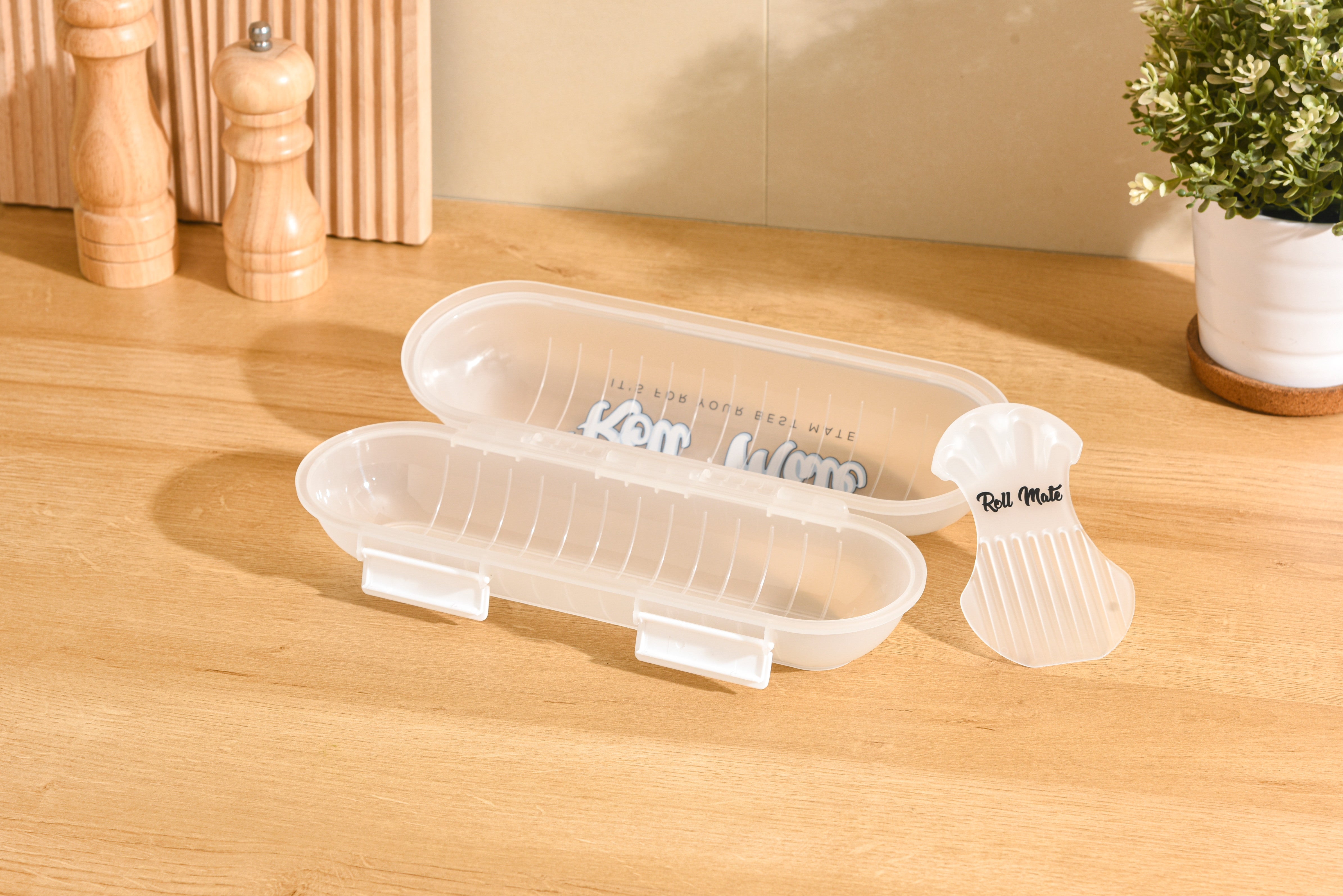 Roll Mate™ Dog Roll Container - Medium (5lb/2kg) With Cutter "Paw"