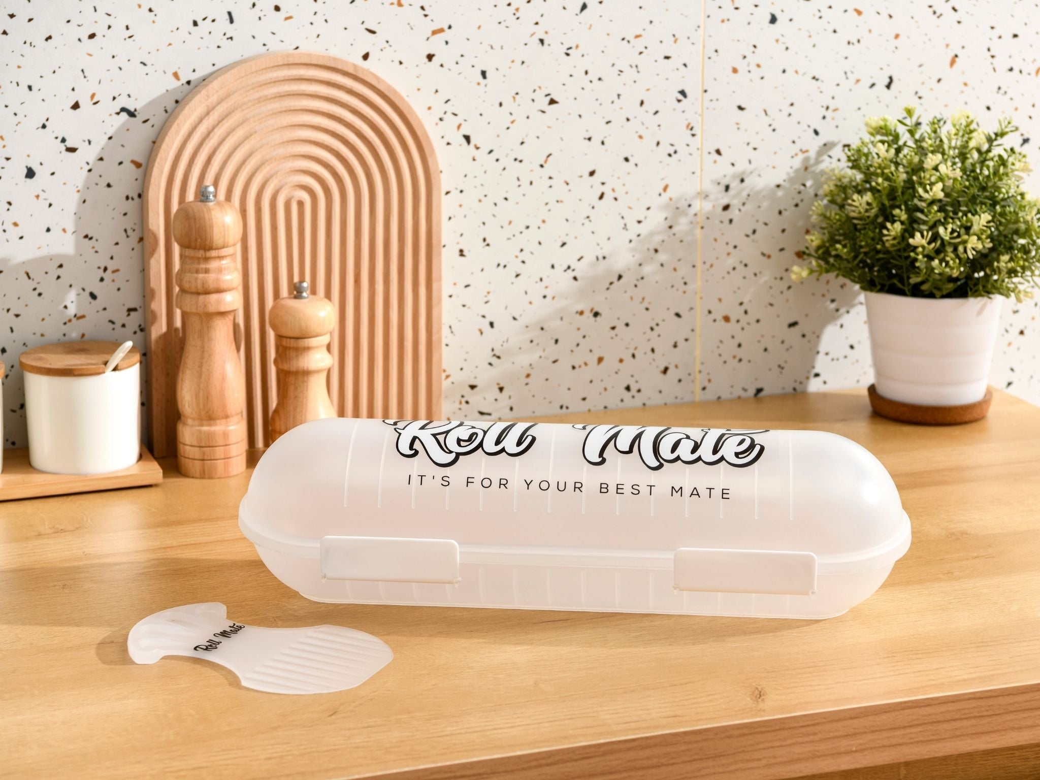 Roll Mate™ Dog Roll Container - Large (6lb/3kg) With Cutter "Paw"